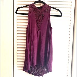 BEBE Sleeveless woman’s top